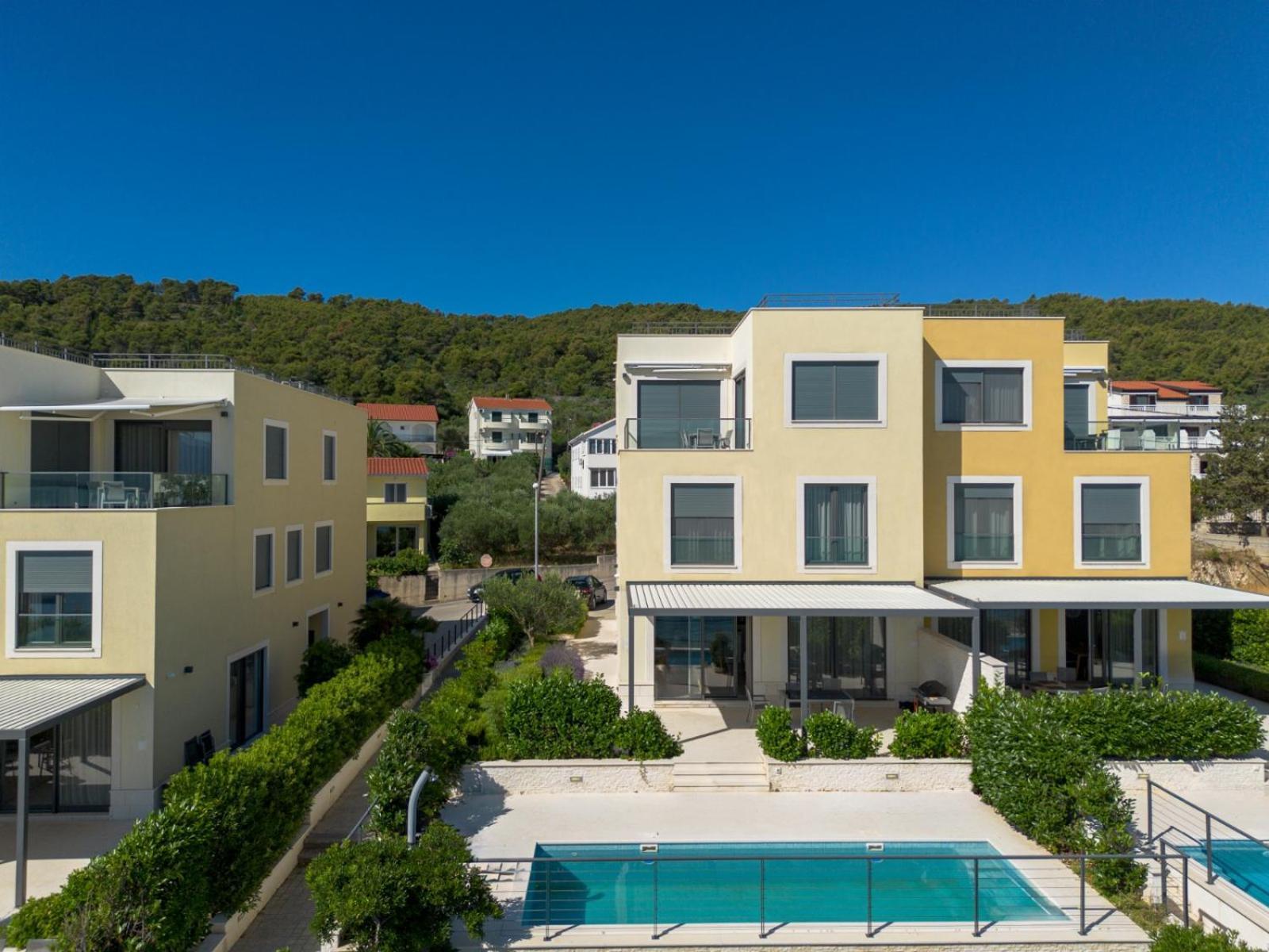 Acadia Beach Villas & Apartments 斯拉汀 外观 照片